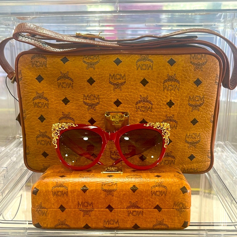 MCM Visetos Sold crossbody